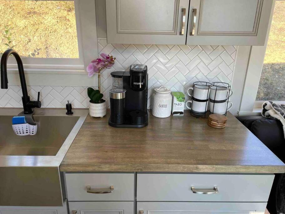 Casavagos Tiny House Appartement McKinleyville Buitenkant foto